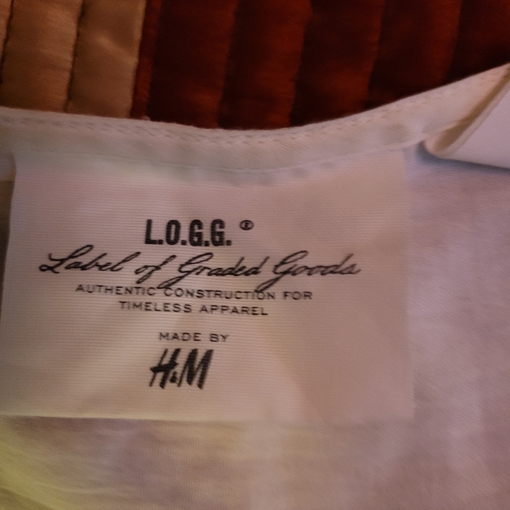 Blouse - Picture 3 of 3